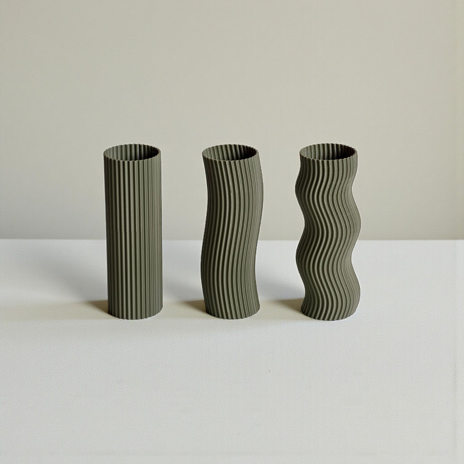 Olive Wave Vase Set – Minimal Japandi 3D Printed Decor